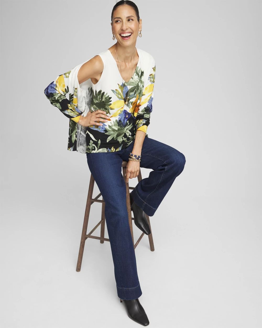 Garden V-neck Sweater Tank click to view larger image.