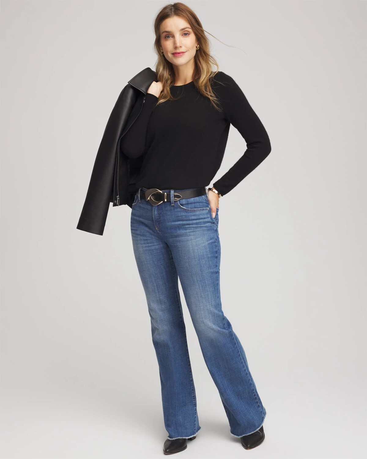 Chico's Crewneck Cashmere Pullover Sweater In Black In Black