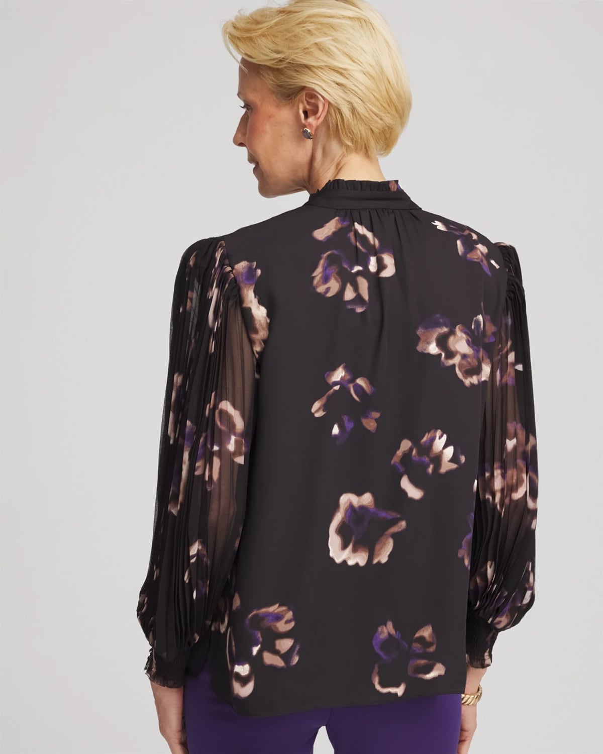 Chico's Fjord Flora Opaque Crepe Blouse In Black In Black