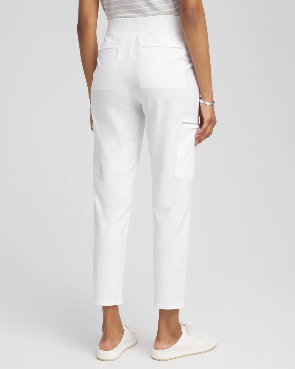 Zenergy® UPF Neema Caviar Trim Cropped Pants