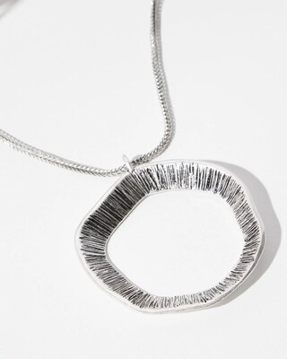 Silver Tone Pendant Necklace
