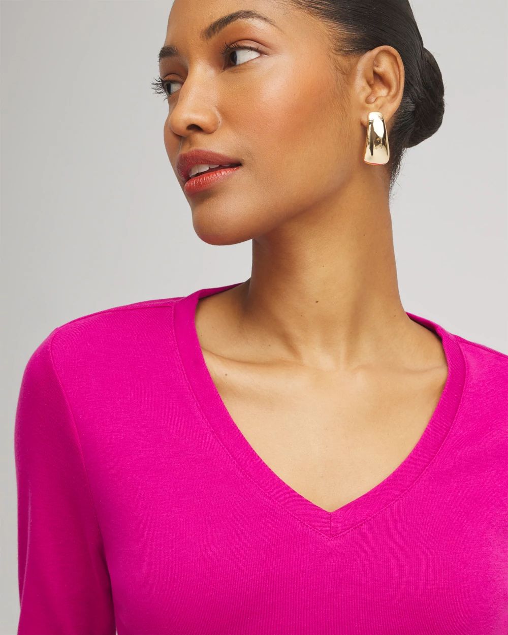 Everyday 3/4 Sleeve V-Neck Tee