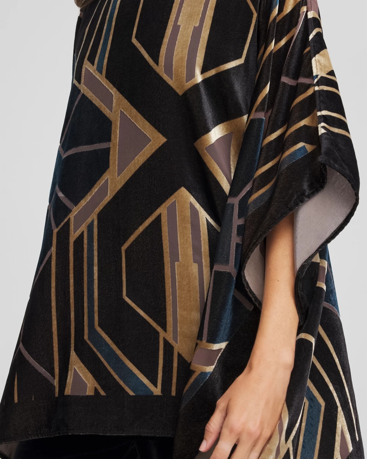 Chico's Travelers Art Deco Burnout Velvet Poncho In Black