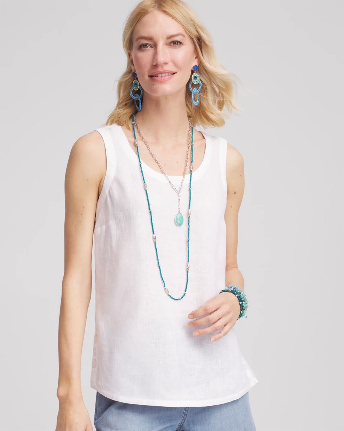Chico's Sleeveless Linen Tank Top In White In White