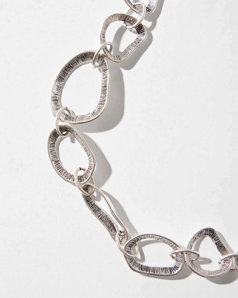 Silver Tone Single Strand Necklace