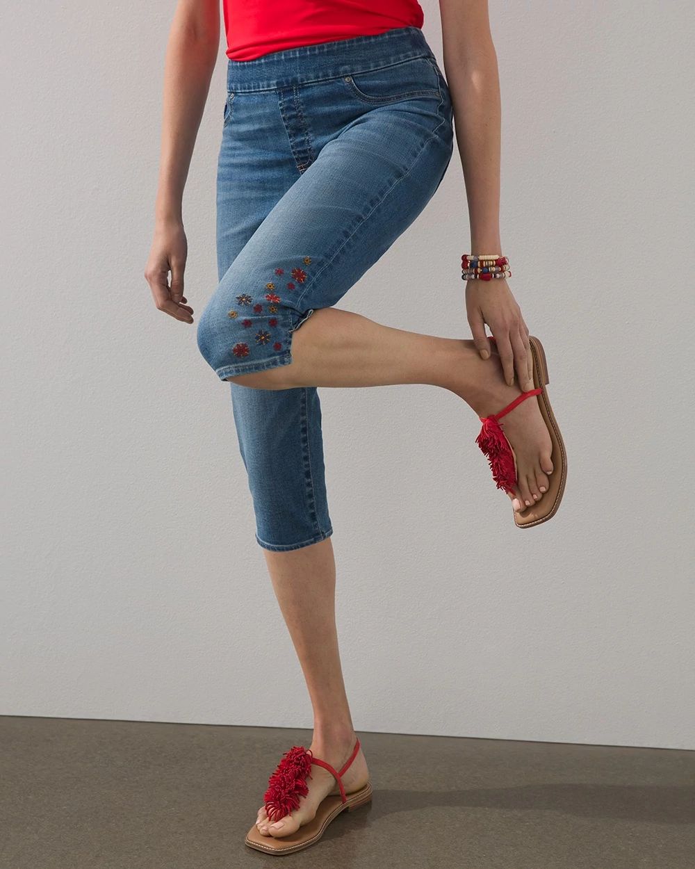 17" Embroidered Leg Capris