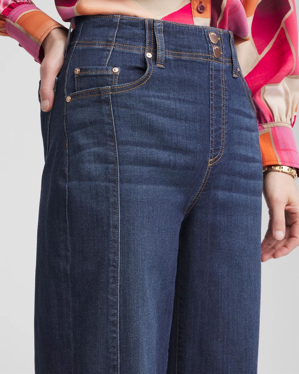 Pull-On Wide-Leg Cropped Jeans