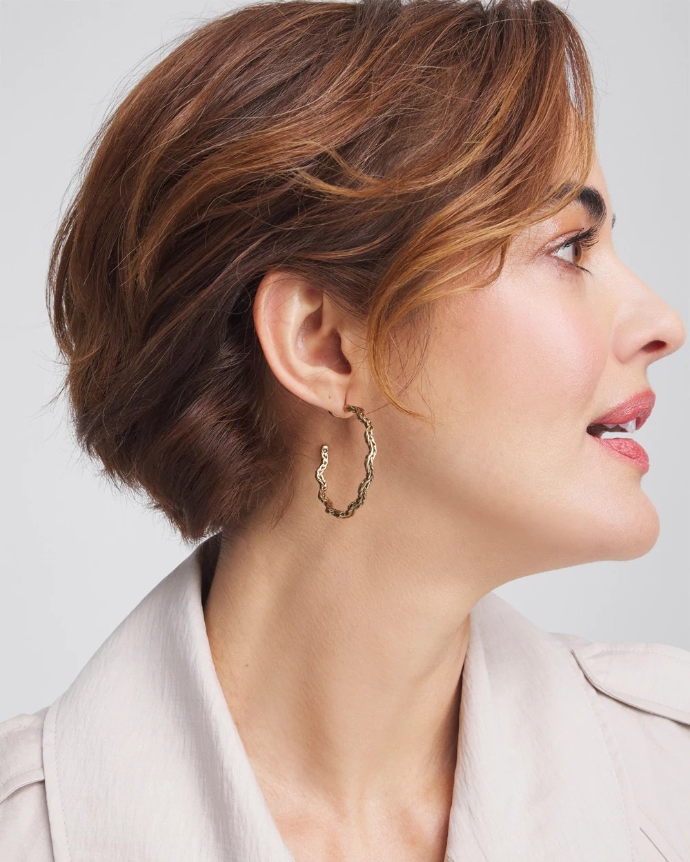 No Droop® Gold Tone Wave Hoops