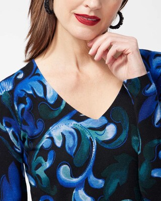 Blue Scrolls V-neck Pullover Sweater