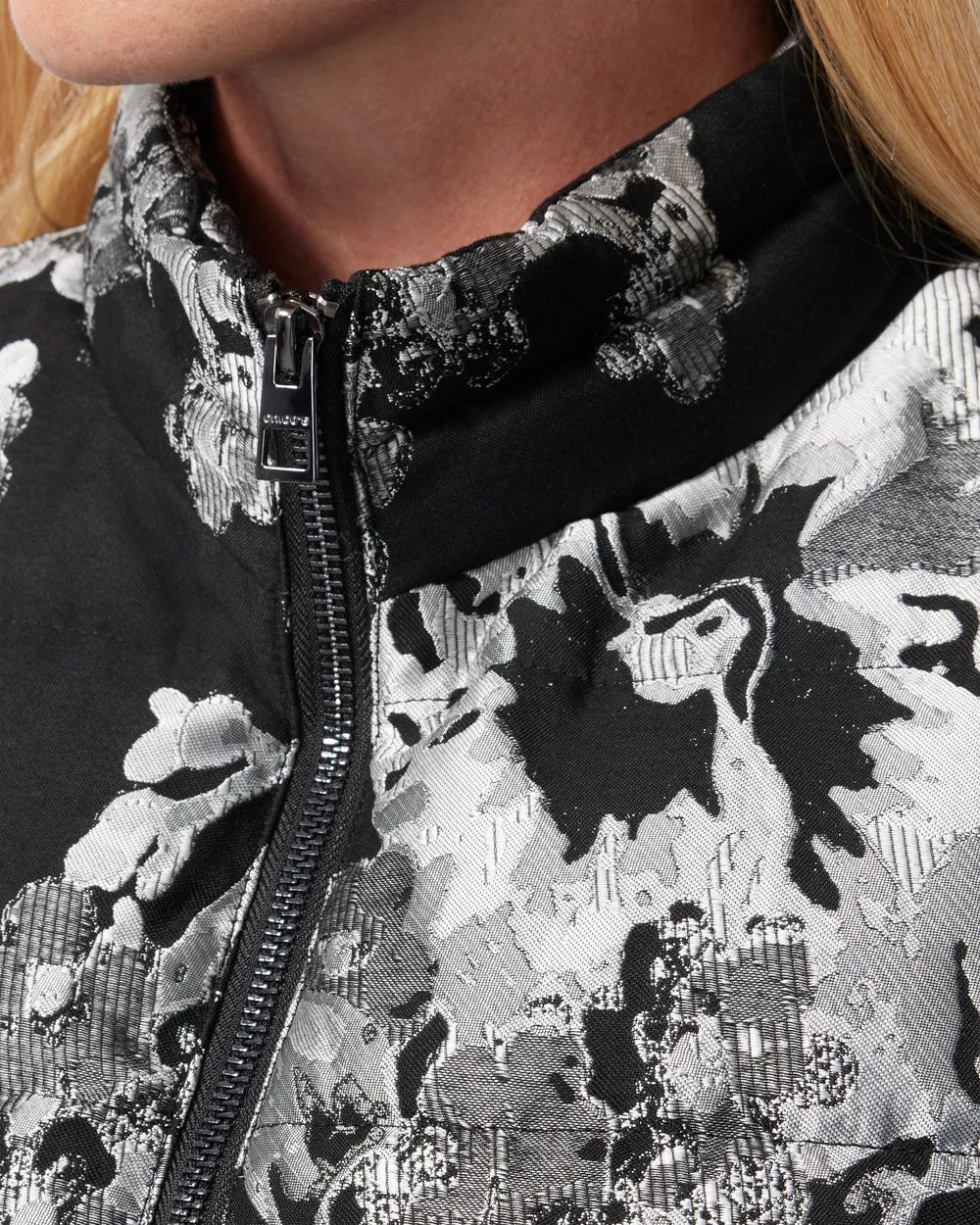 Applique Jacquard Puffer Vest