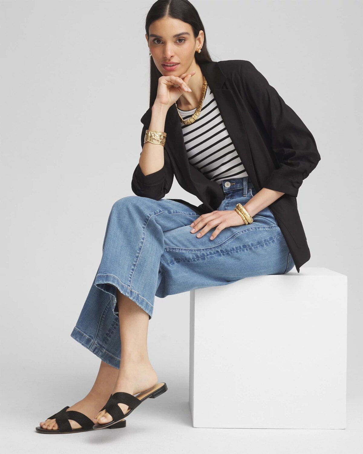 Chico's Linen Stretch Blazer In Black In Black