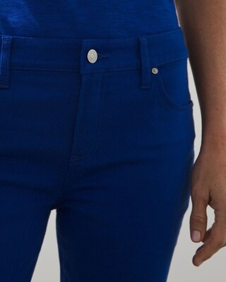 So Slimming Girlfriend Crops