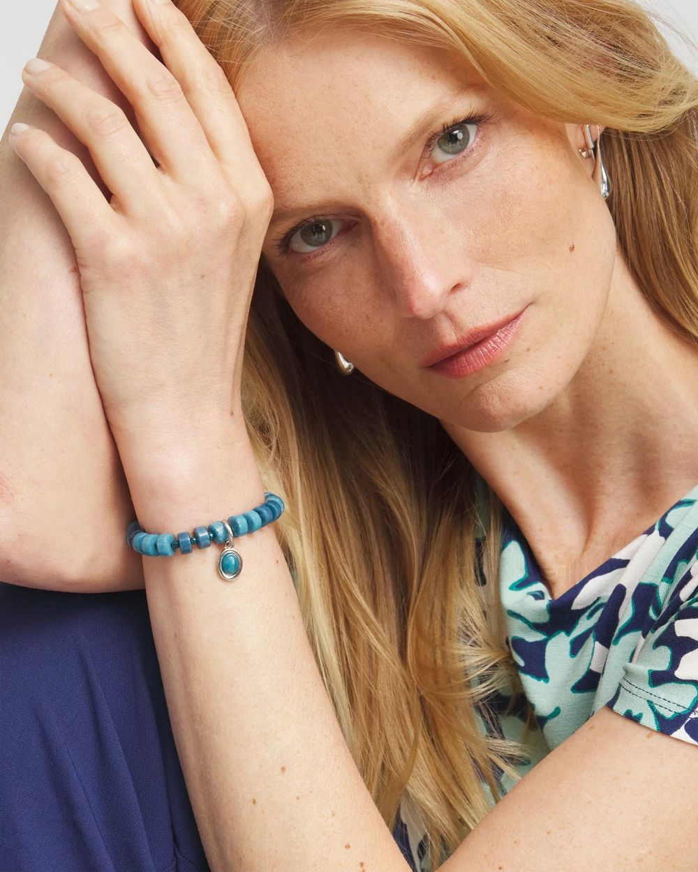 Blue Agate Drop Off Stretch Bracelet
