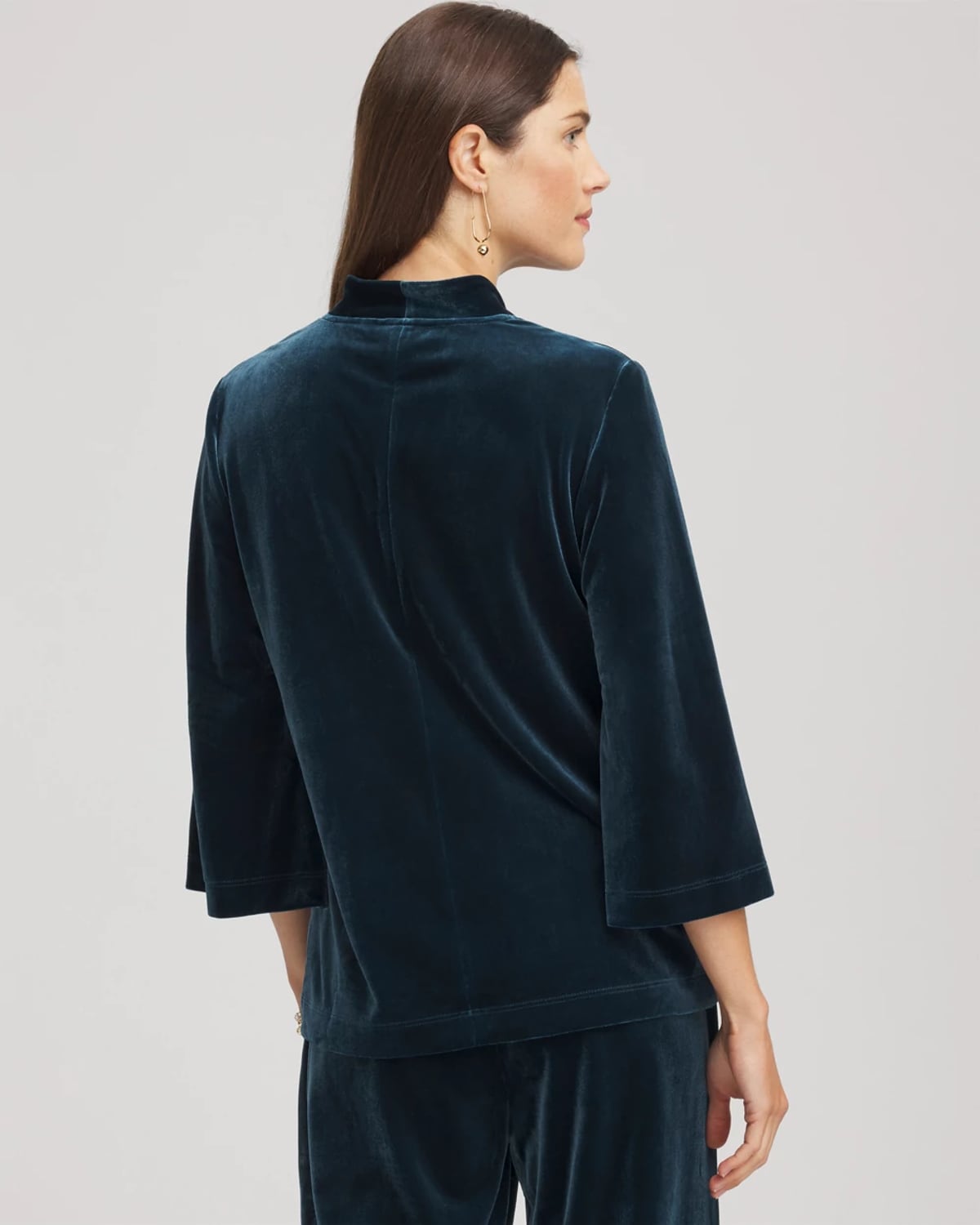 Chico's Travelers Velvet V-neck Kimono Sleeve Top In Teal Shadow In Blue