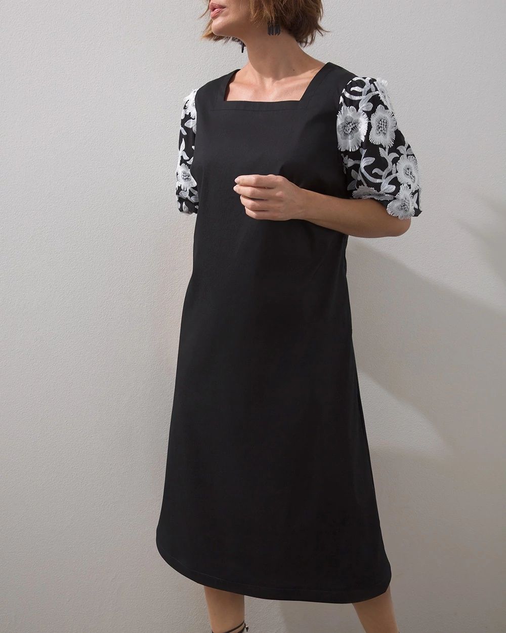 3D Embroidered Sleeve Midi Dress