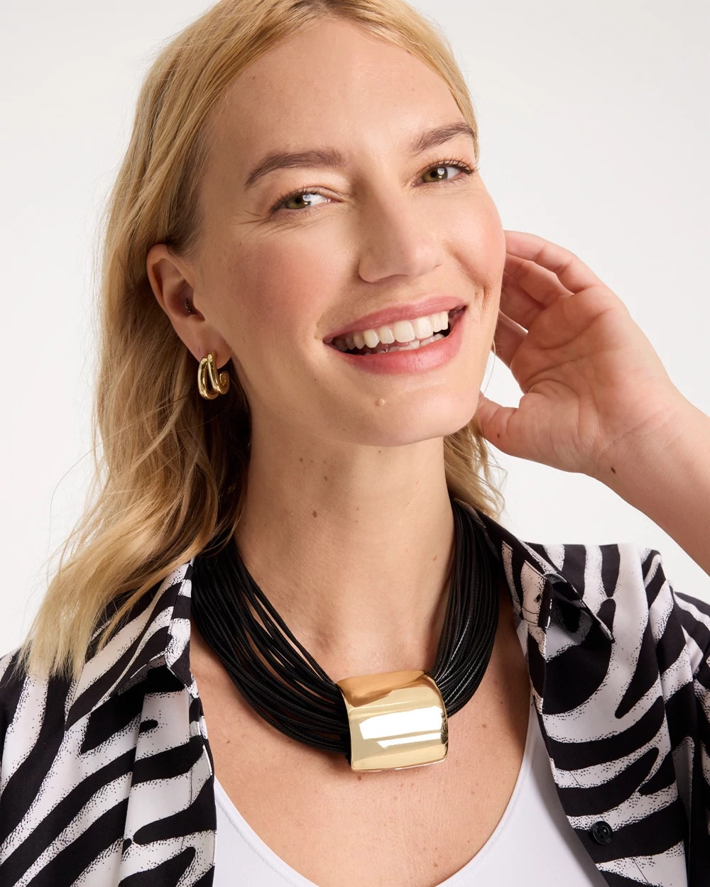 Short Reversible Pendant Corded Necklace