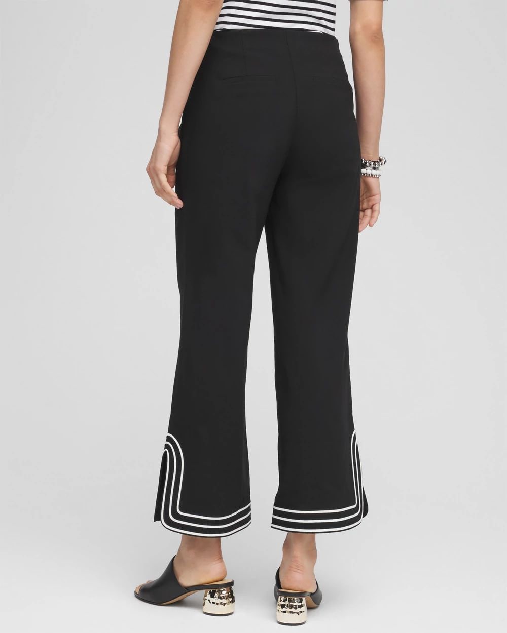 Juliet Artisanal Wide Leg Cropped Pants click to view larger image.