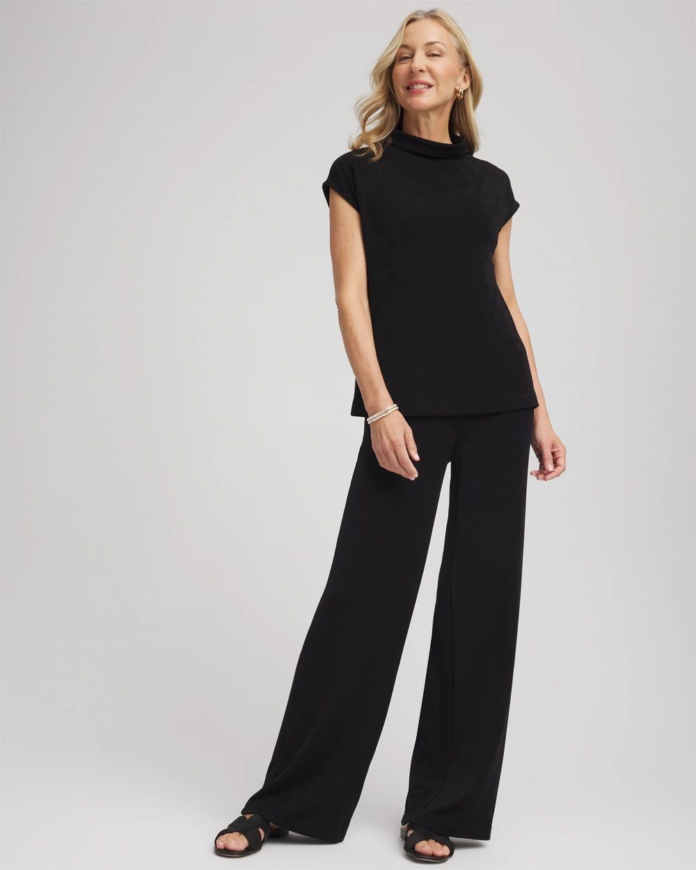 Petite Travelers™ Wide-Leg Pocket Pants click to view larger image.
