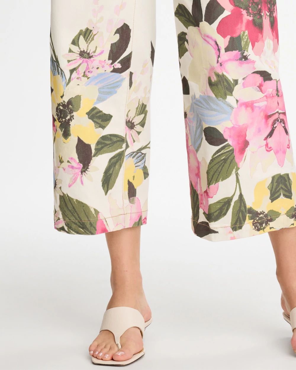 Printed Pull-On Wide Crop Jeans