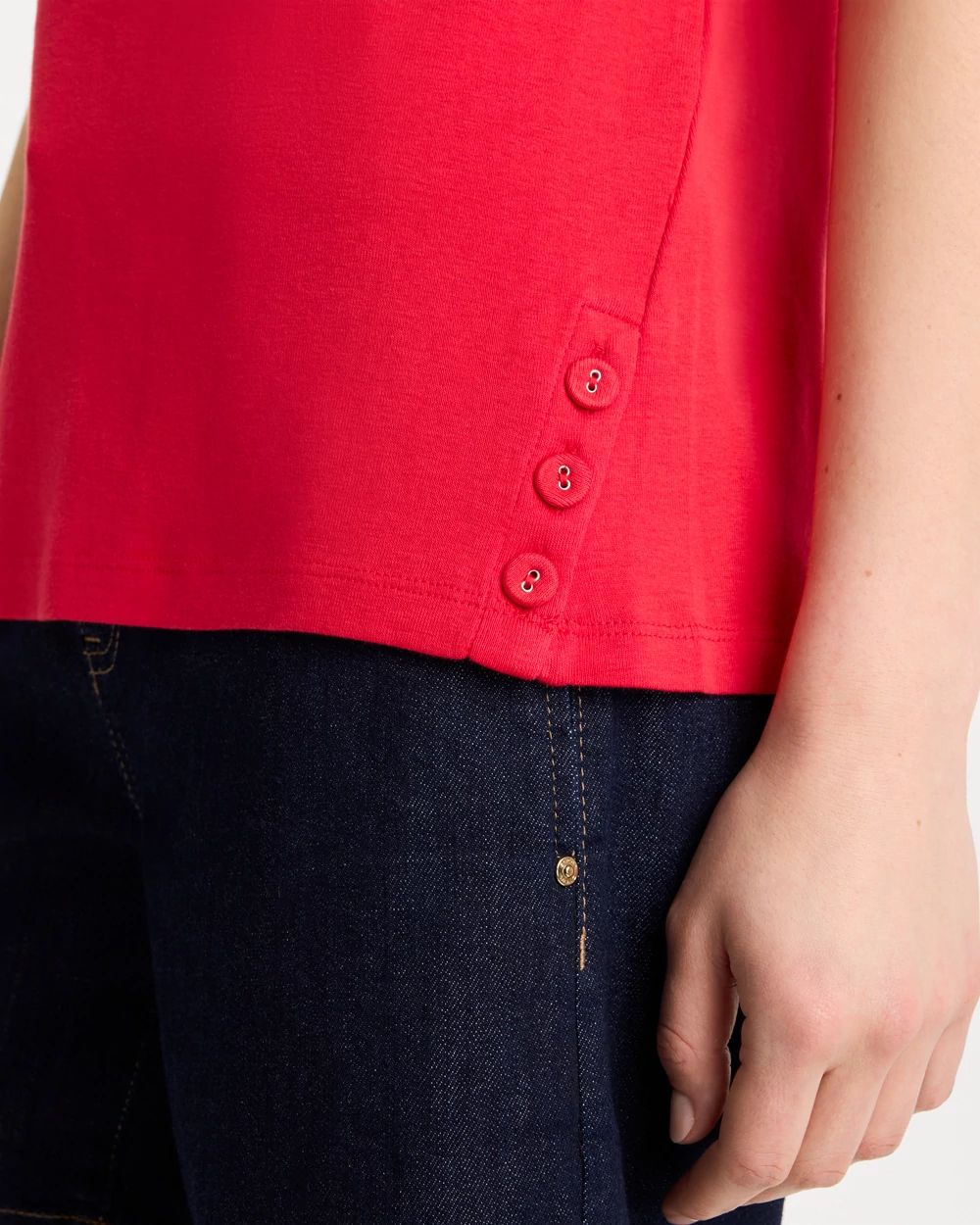 Button Detail Tank