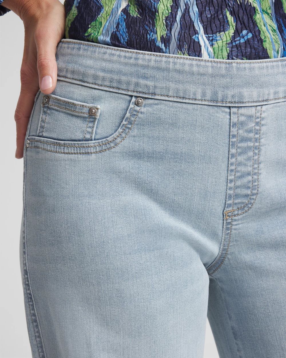 Petite Pull-On Wide-Leg Jeans click to view larger image.