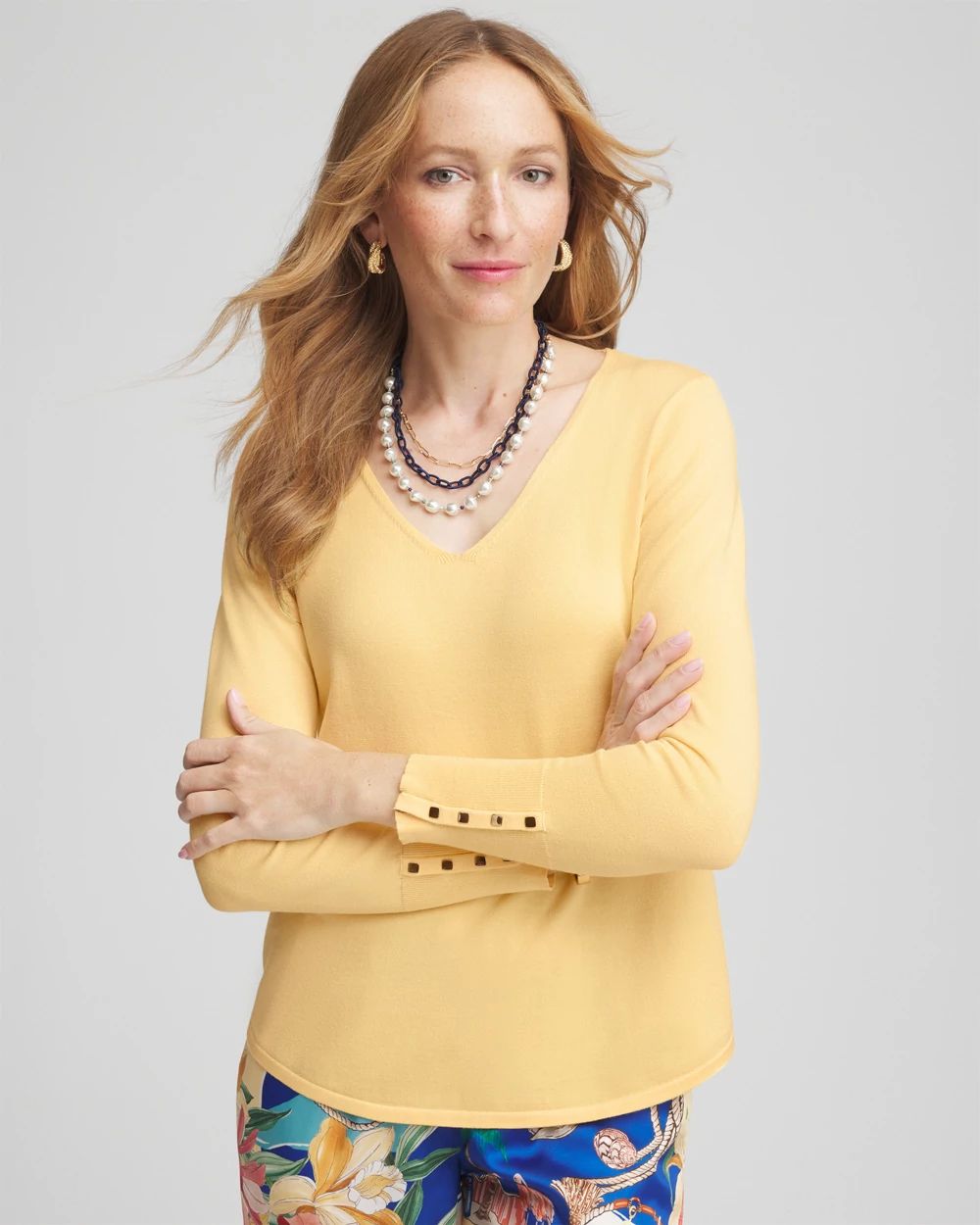 V-Neck Pullover