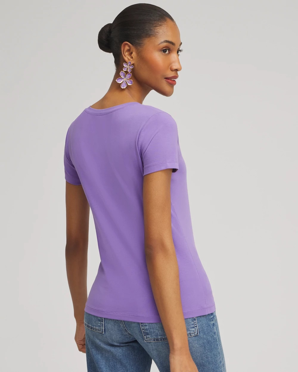 V-neck Perfect Tee