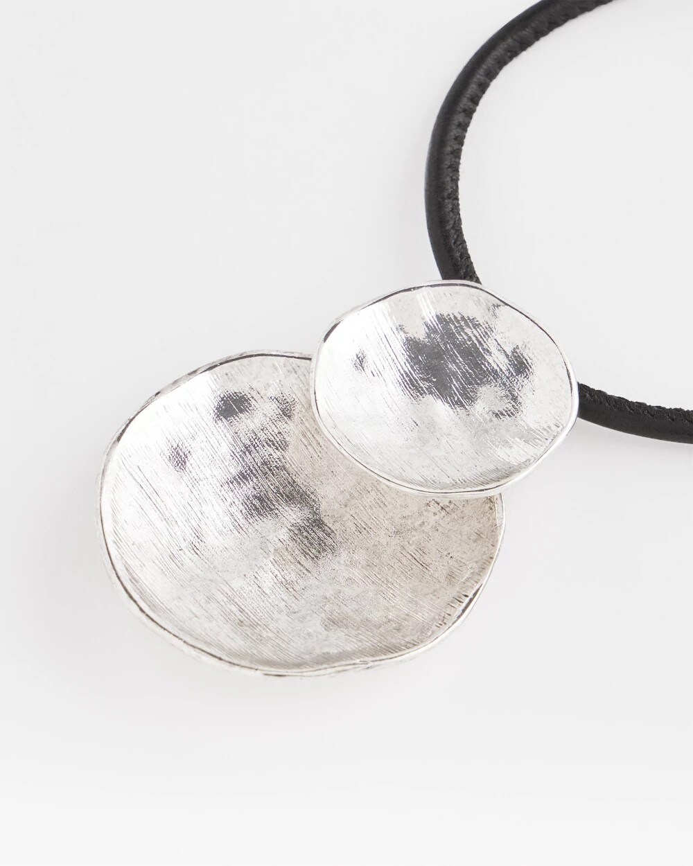 Silver Tone Circles Pendant Necklace