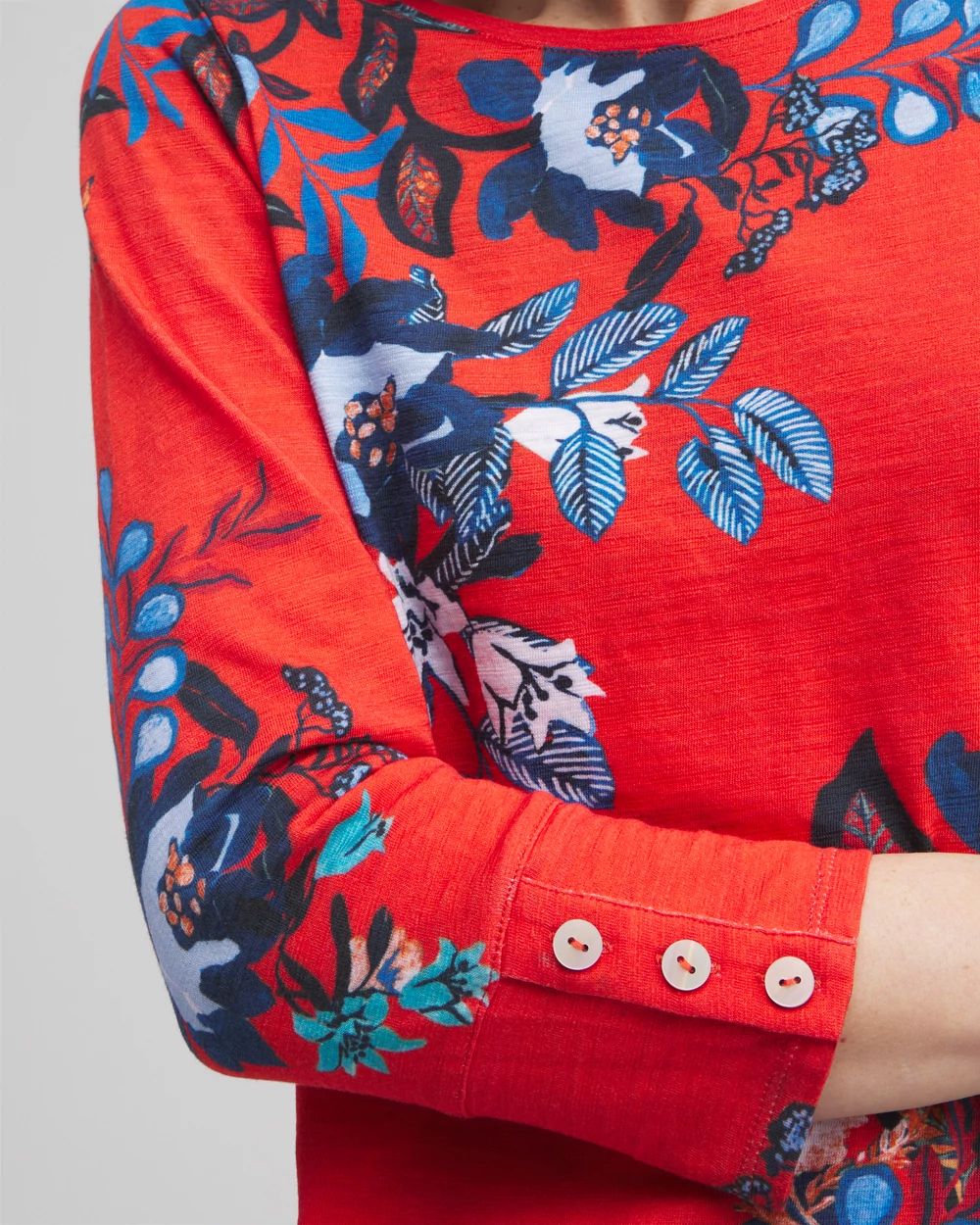 Floral 3/4 Sleeve Button Tee
