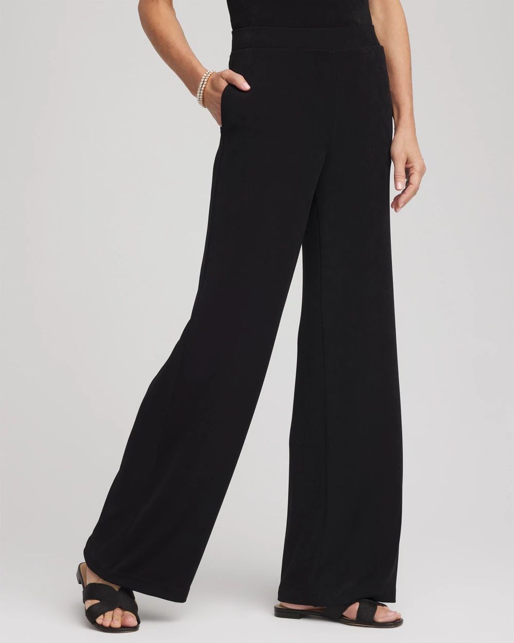 Petite Travelers™ Wide-Leg Pocket Pants