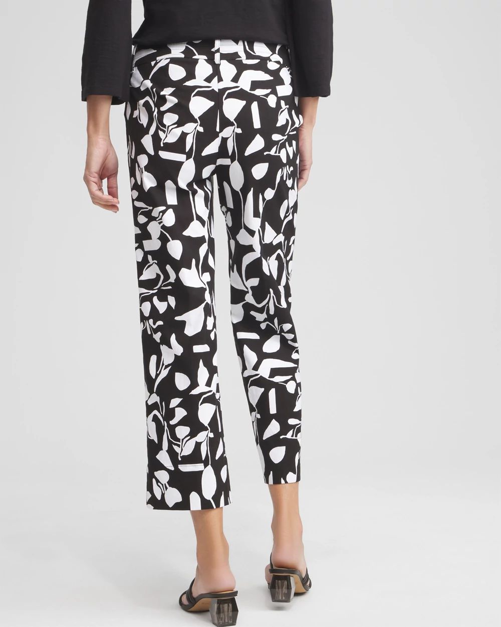 Abstract Print Trapunto Cropped Pants