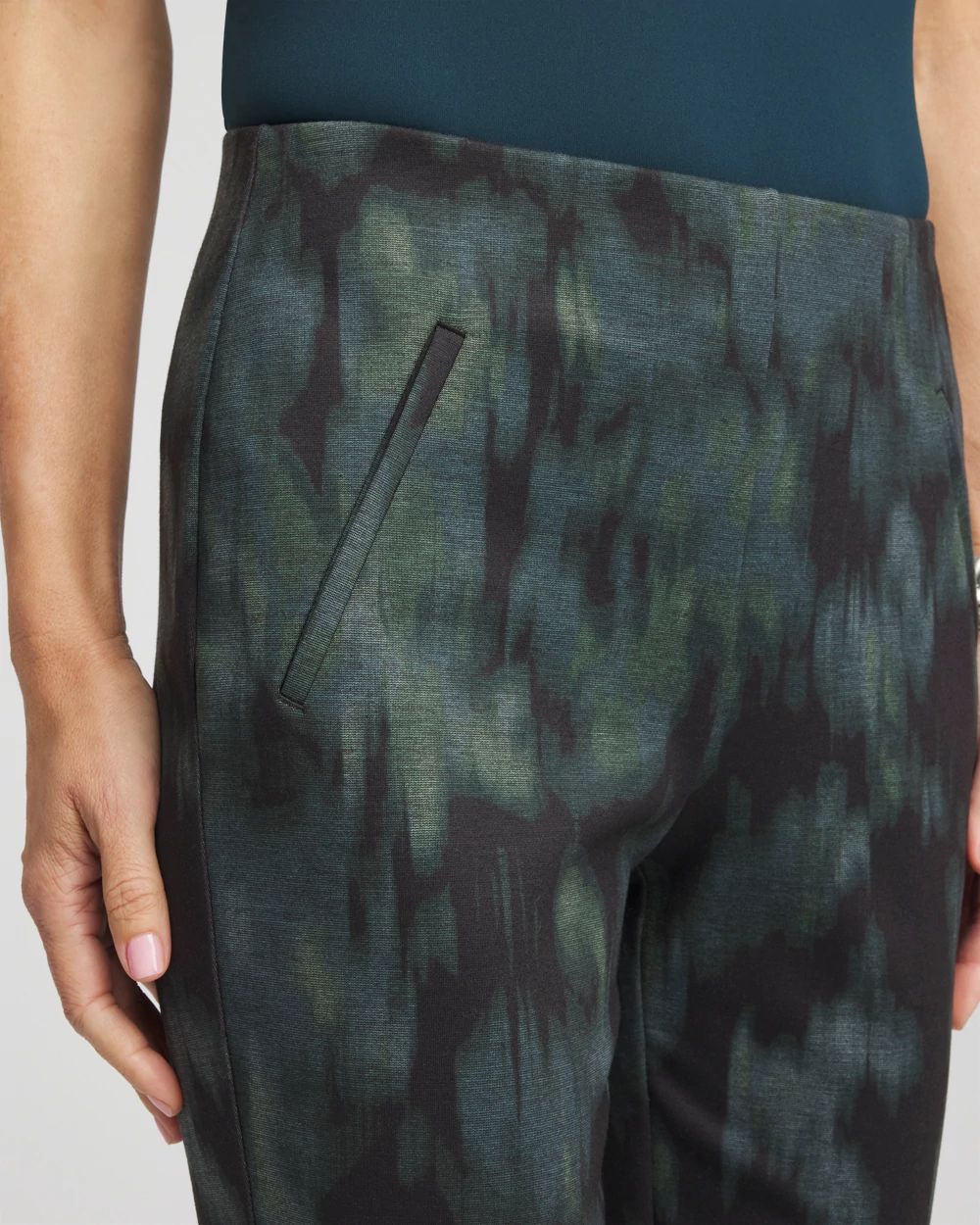 Brinkly Blur Juliet Slim Ankle Pants