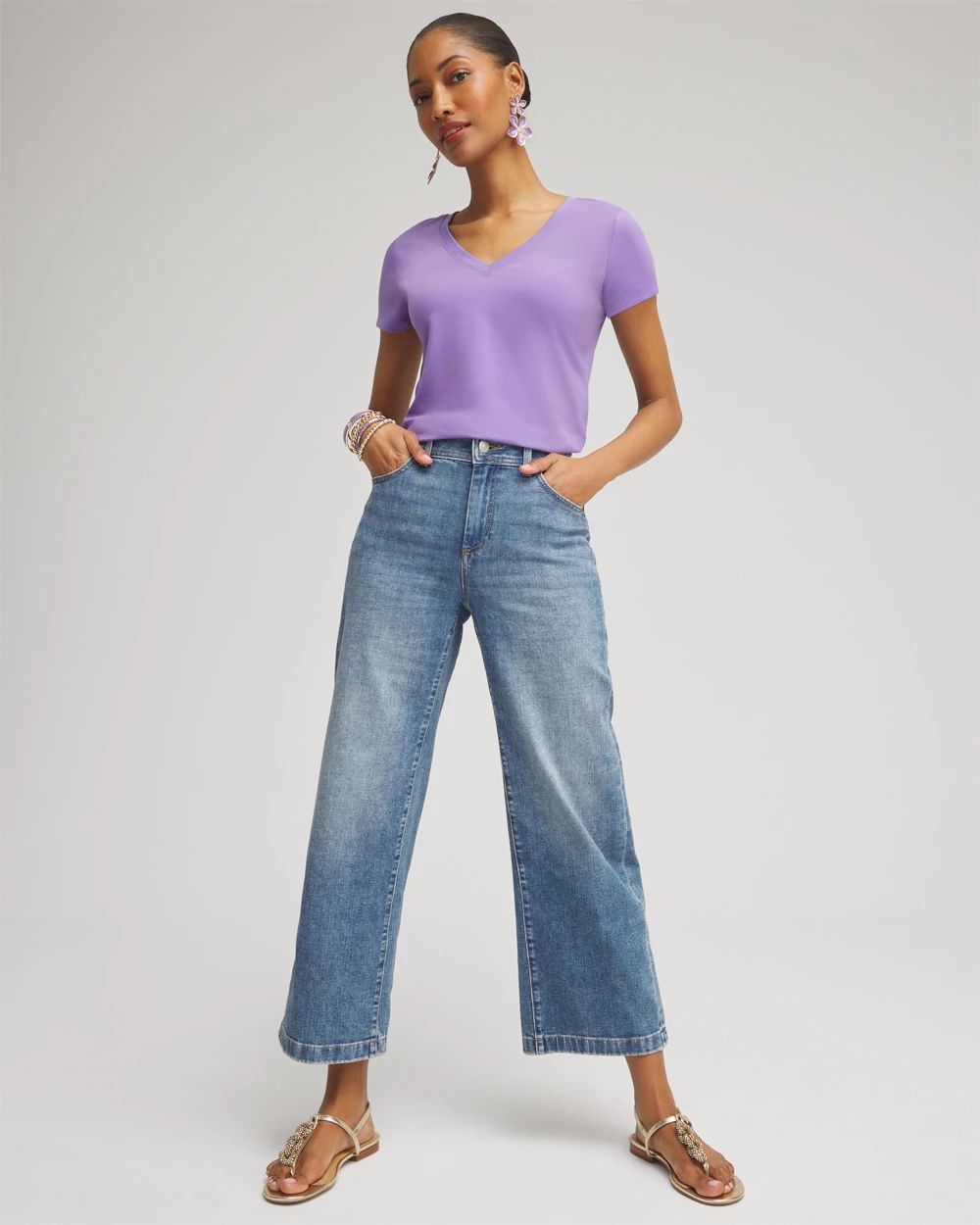 V-neck Perfect Tee