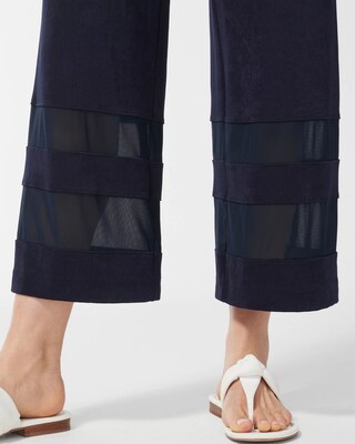 Travelers Mesh Trim Crops