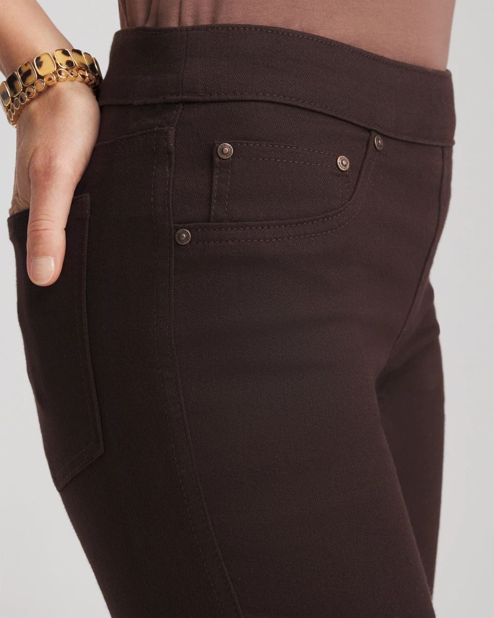 Pull-On Slim Bootcut Jeggings