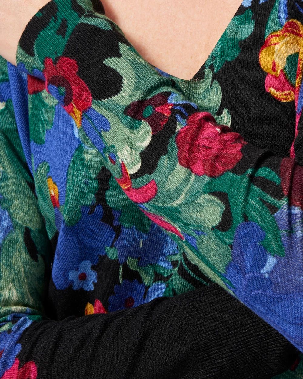 Floral V-neck Pullover Sweater