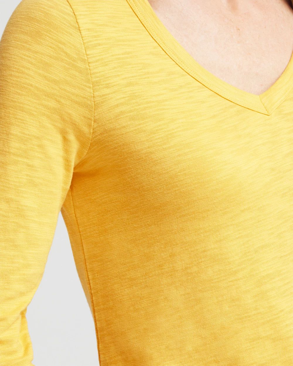 V-neck 3/4 Sleeve Tee