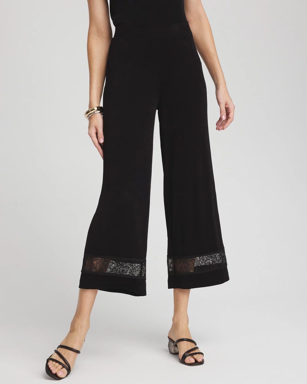Travelers™ Macrame Trim Crop