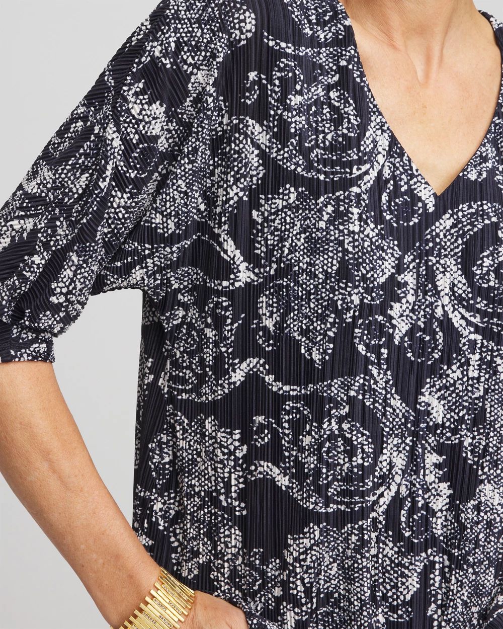 Snakeskin Print Crinkle Elbow Sleeve Tee
