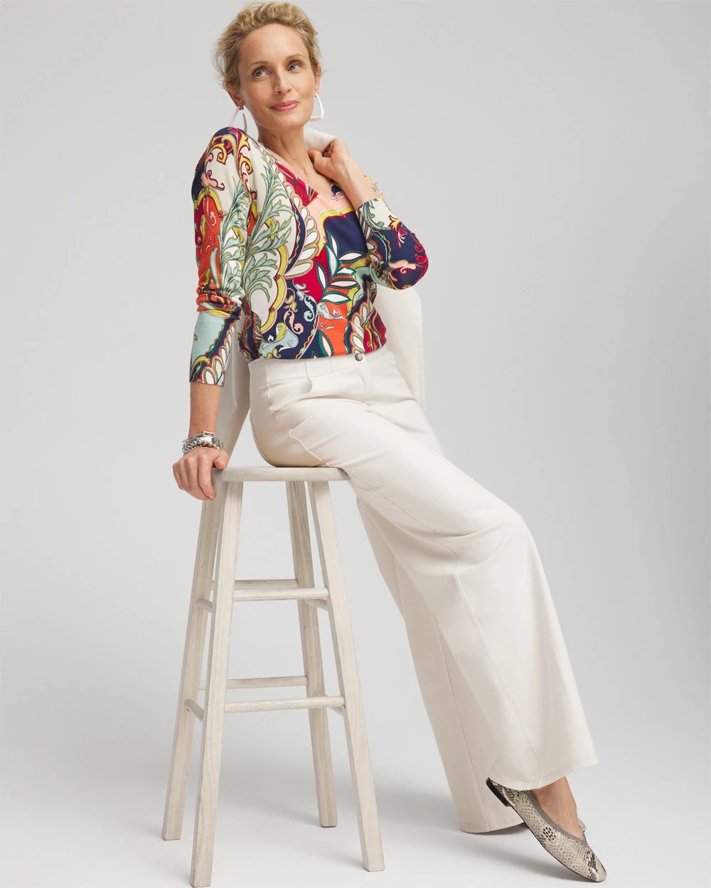 Artisan Print V-neck Pullover Sweater