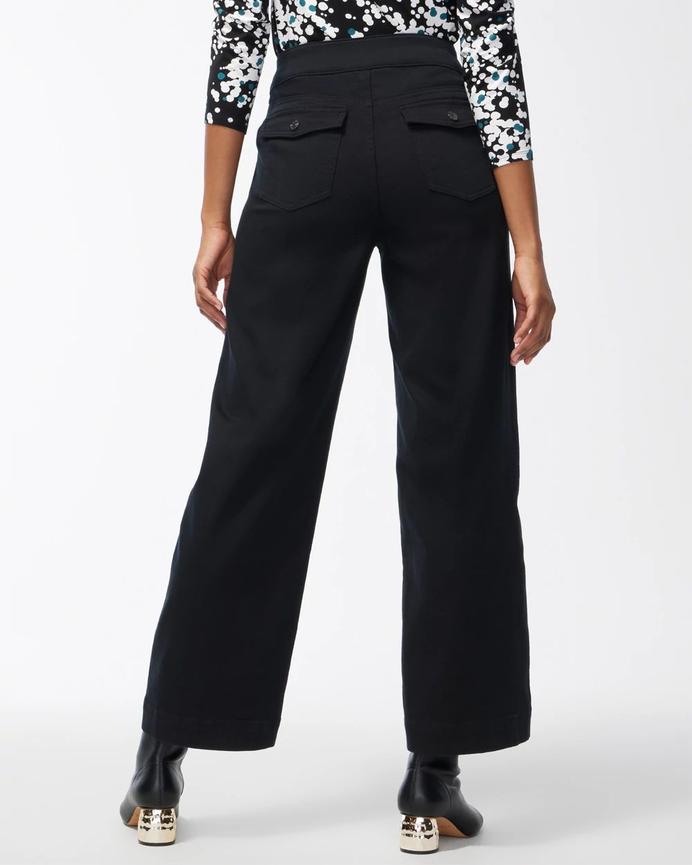 Petite Pull-On Wide Leg Ankle Jeans