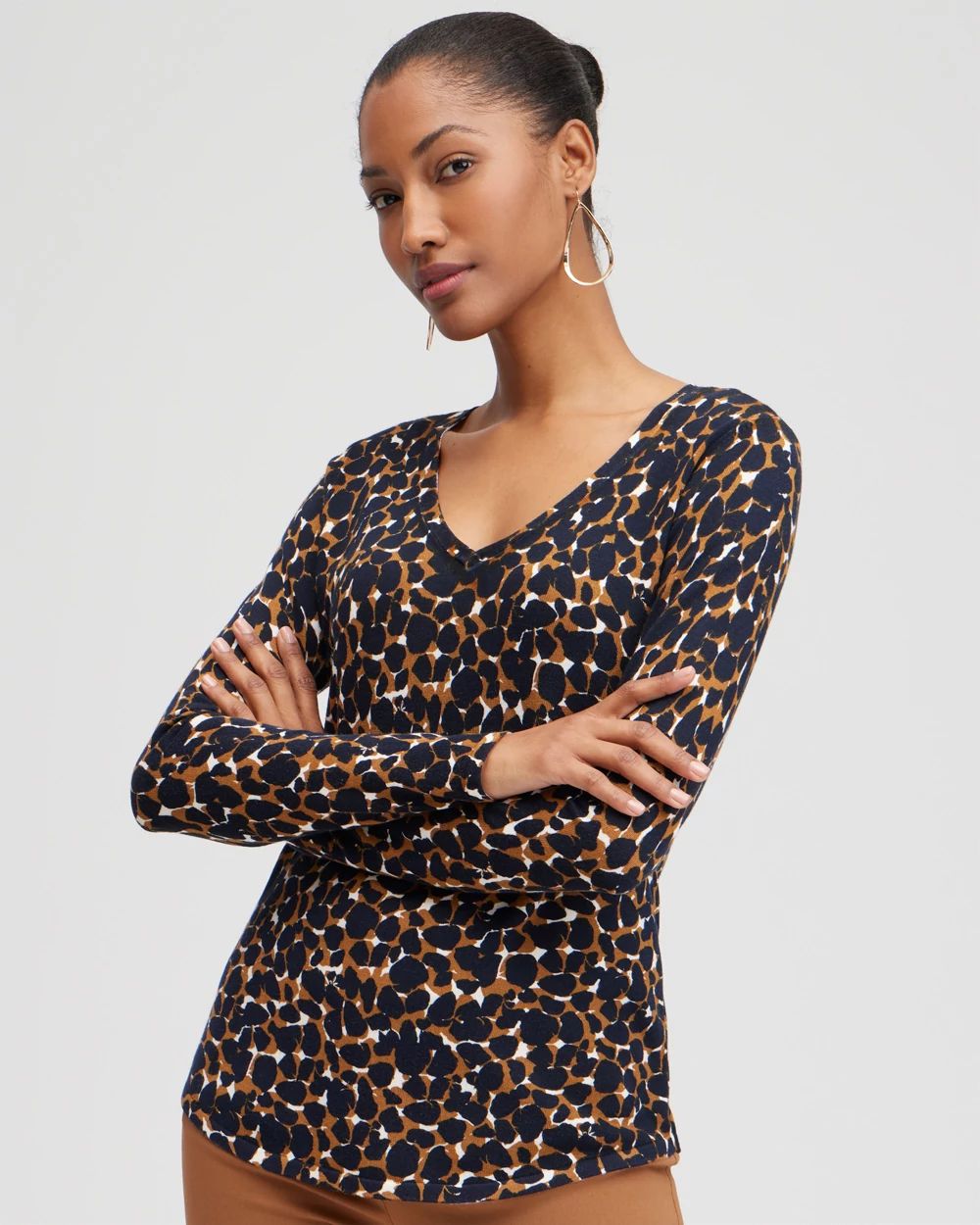 Spun Rayon Mosaic V-neck Pullover