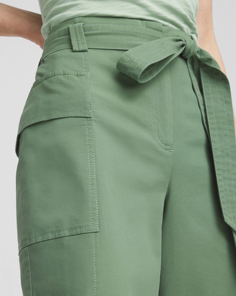Petite Belted Twill Utility Cropped Pants