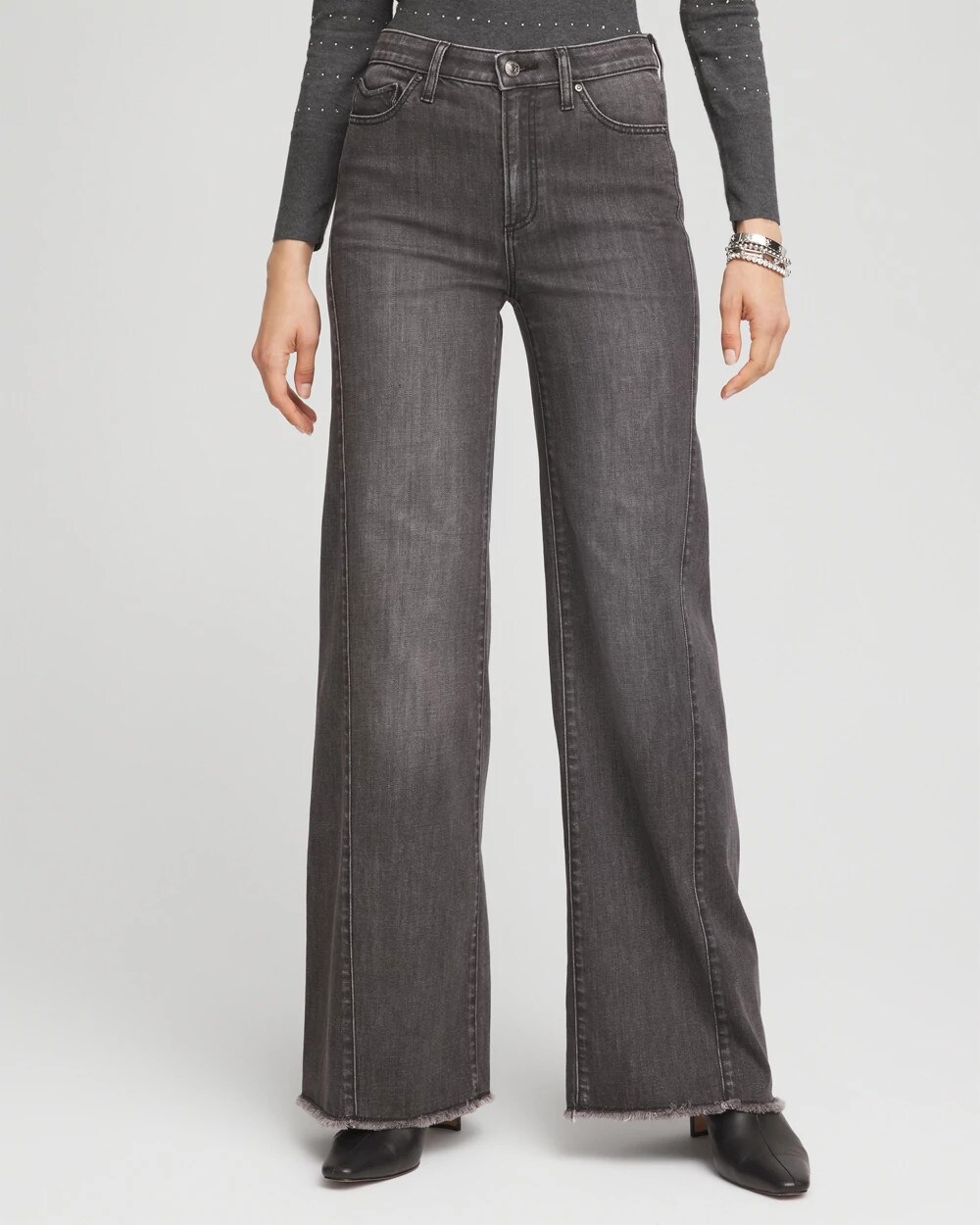 Wide Leg Frayed Hem Jeans