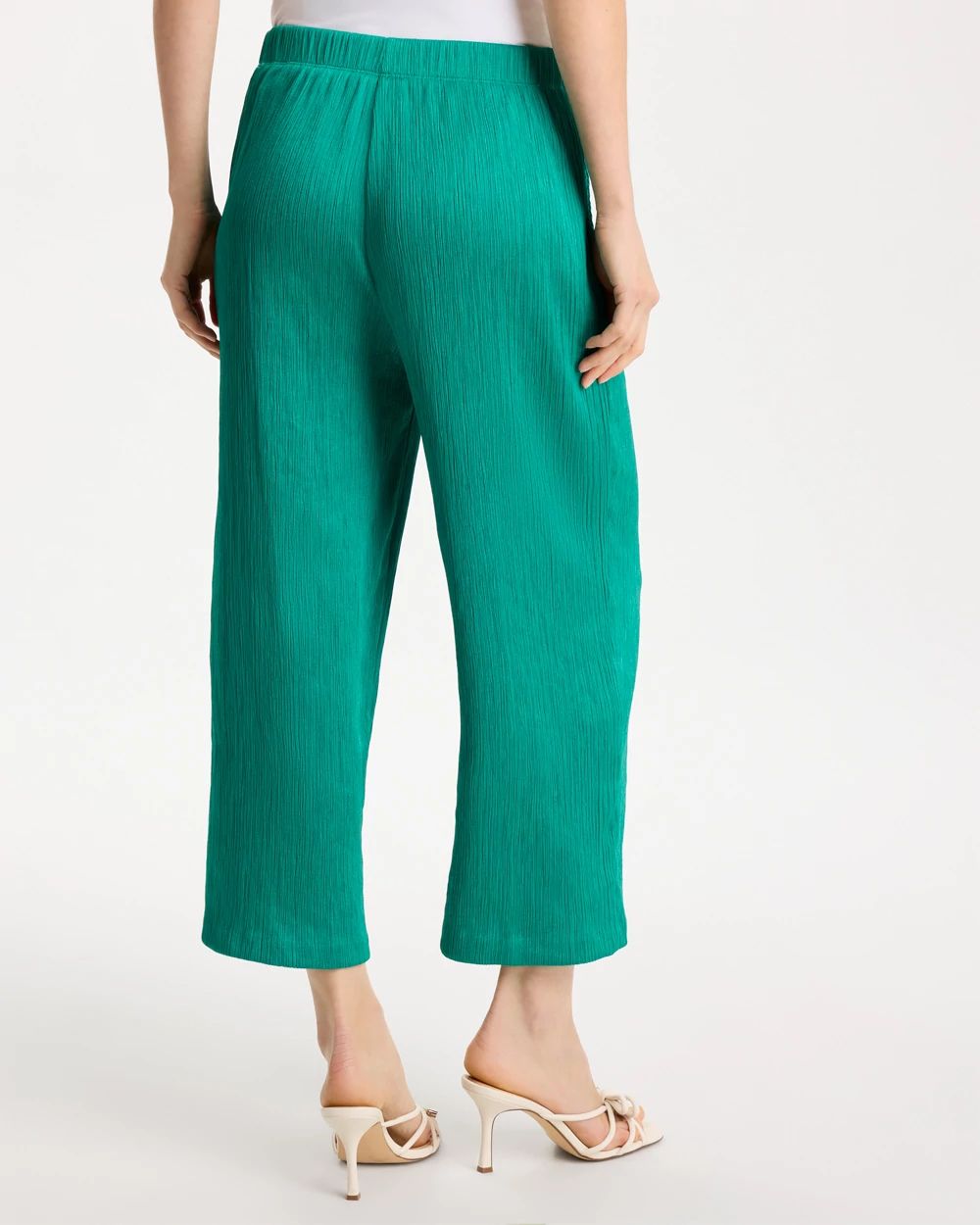 Petite Travelers™ Crinkle Textured Crop Pants