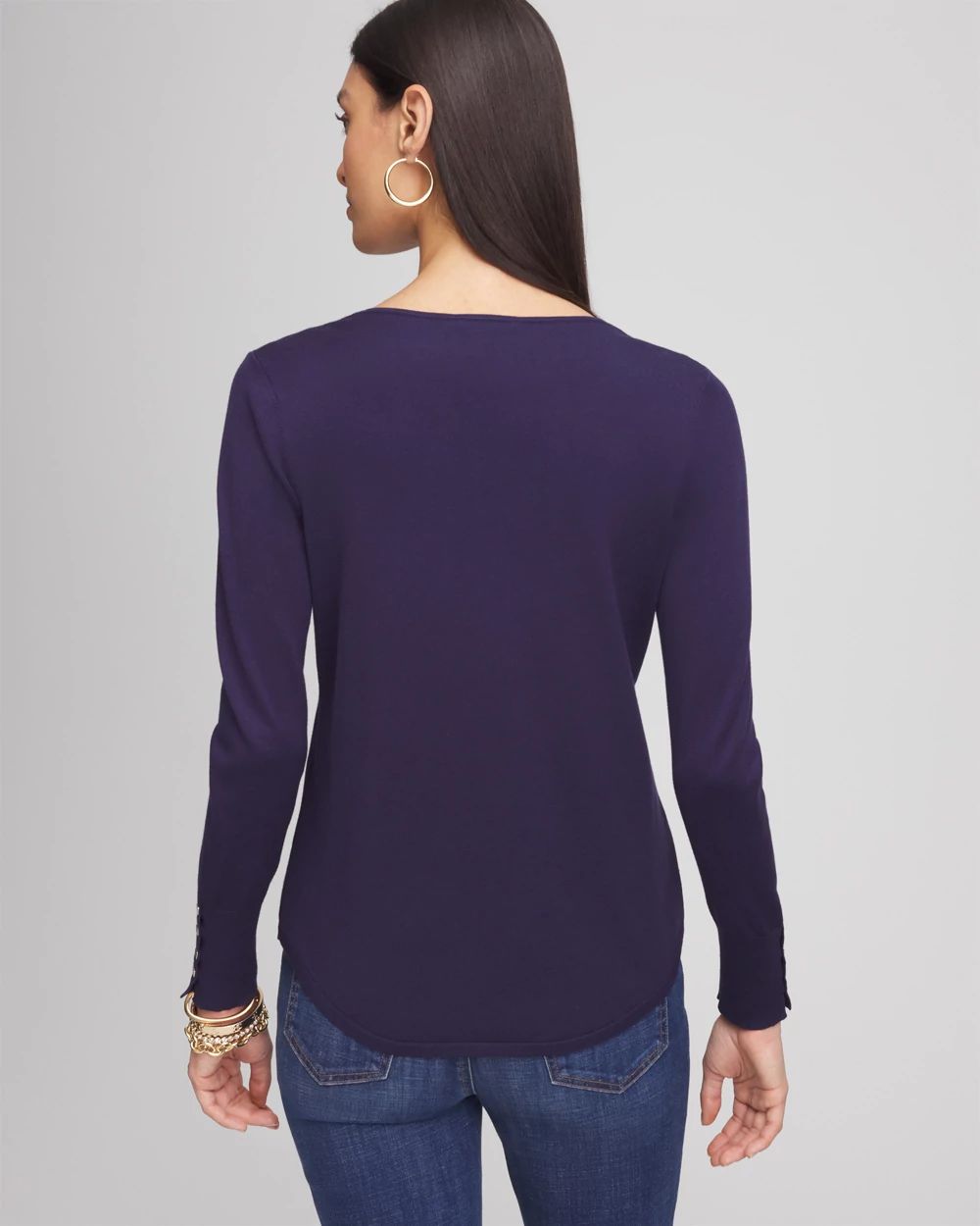 V-Neck Pullover