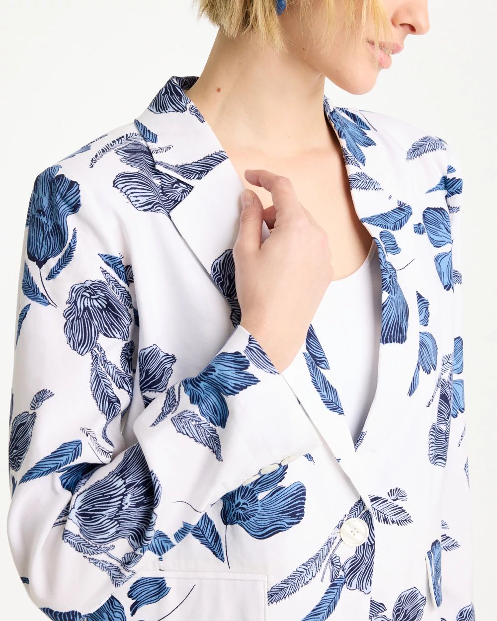 Linen Printed Piped Boyfriend Blazer click to view larger image.