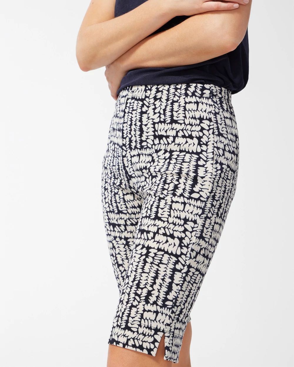 Travelers Pebble Print Bermuda Shorts
