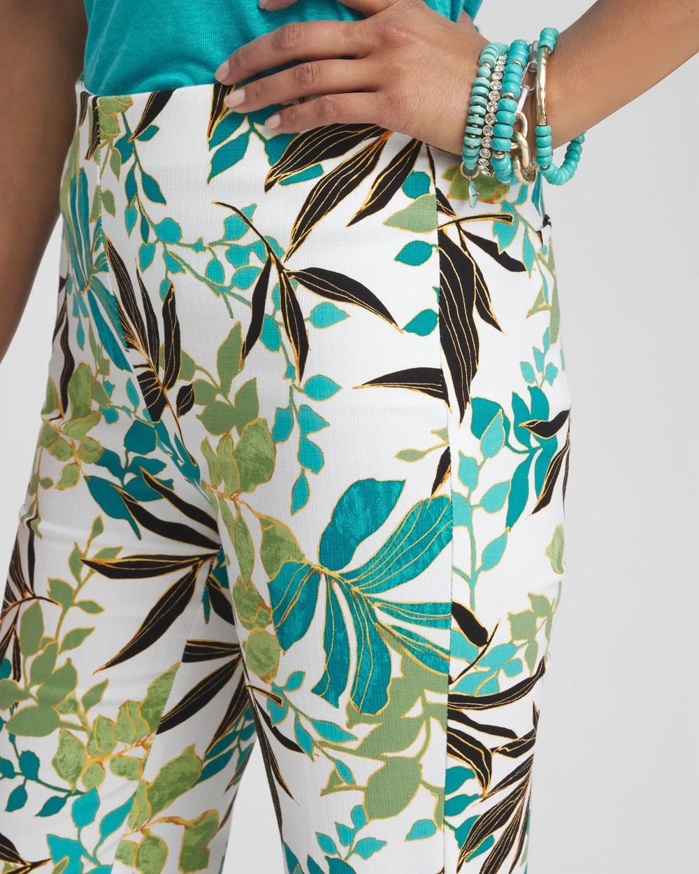 Juliet Palm Print Straight Cropped Pants
