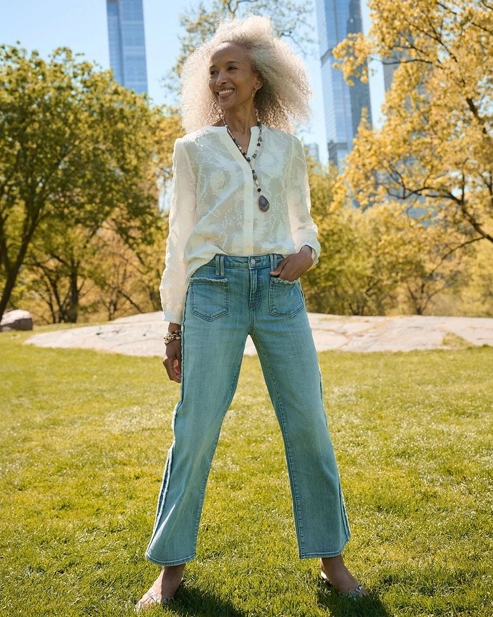 Frayed Contrast Girlfriend Wide Crop Jeans